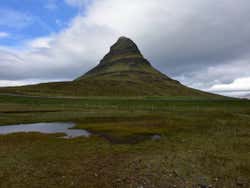 Vue panoramique de Kirkjufell