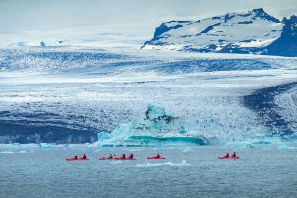 Balade en kayak dans la lagune glaciaire de Jökulsárlón