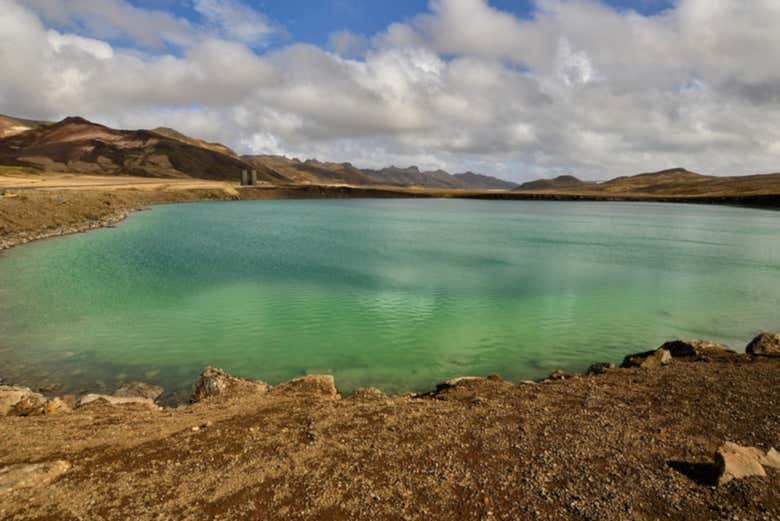 Le lac Grænavatn
