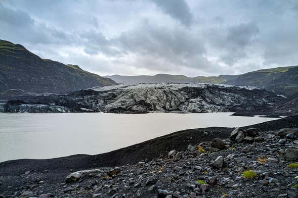 Balade en kayak sur le glacier Sólheimajökull