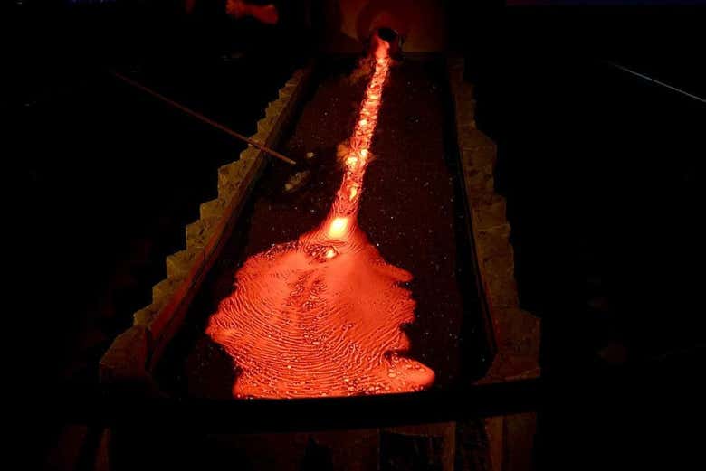 Spectacle de lave à Vik